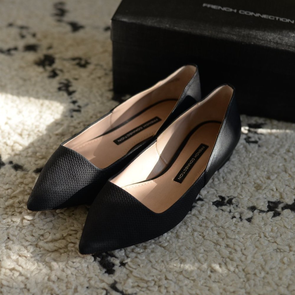 French Connection 'Geneveve' Skimmer Flat EU37